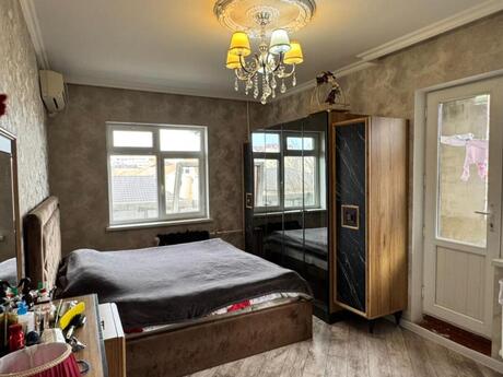 3 otaqlı köhnə tikili - Suraxanı r. - 85 m²