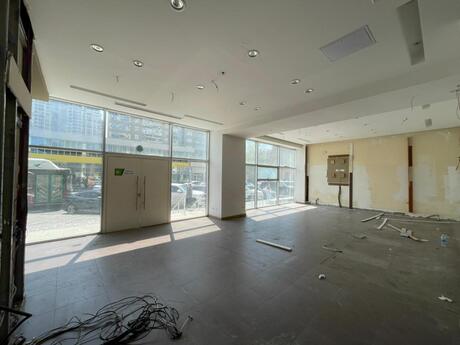 Obyekt - 28 May m. - 220 m²