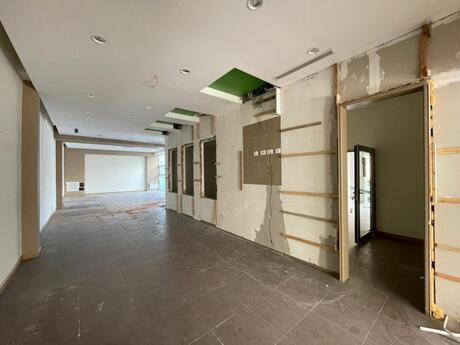 Obyekt - 28 May m. - 220 m²