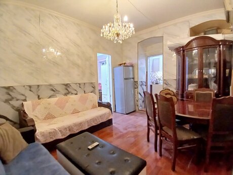 Elan №6047464 - Bakı, Sahil m., 2 otaqlı, 45 m², 2/2 mərtəbə