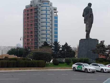 2 otaqlı köhnə tikili - İçəri Şəhər m. - 65 m²