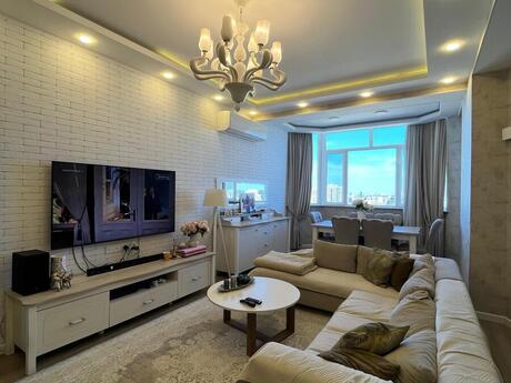 4 otaqlı yeni tikili - İnşaatçılar m. - 100 m²