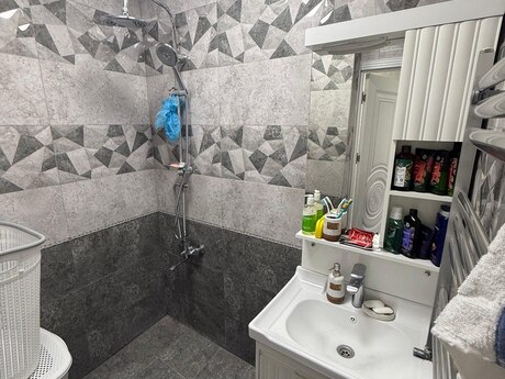 2 otaqlı yeni tikili - Həzi Aslanov m. - 55 m²