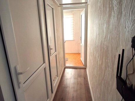 2 otaqlı köhnə tikili - Xalqlar Dostluğu m. - 55 m²