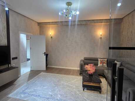2-комн. новостройка - м. Кара Караев - 57 м²