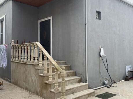 2 otaqlı həyət evi/bağ evi - Hövsan q. - 42 m²