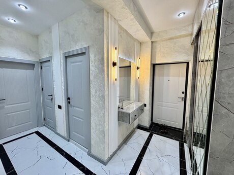 2 otaqlı yeni tikili - Xətai r. - 85 m²