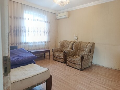 2 otaqlı köhnə tikili - Elmlər Akademiyası m. - 50 m²
