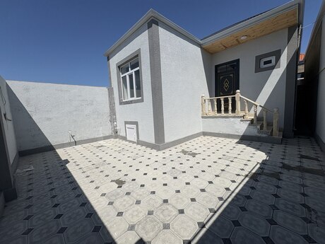 2 otaqlı həyət evi/bağ evi - Zabrat q. - 60 m²