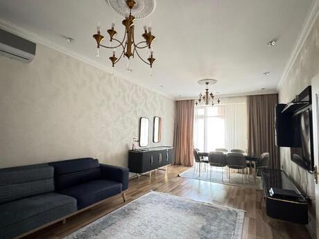 2 otaqlı yeni tikili - 8 Noyabr m. - 100 m²