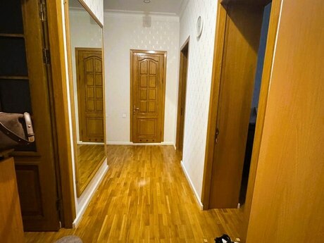 3 otaqlı köhnə tikili - 28 May m. - 80 m²