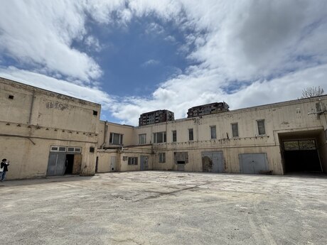 Obyekt - Bakmil m. - 2000 m²