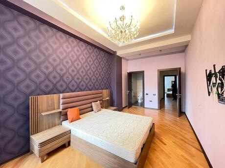 Elan №6048139 - Bakı, İnşaatçılar m., 3 otaqlı, 140 m², 9/18 mərtəbə