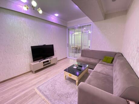 2 otaqlı yeni tikili - Şah İsmayıl Xətai m. - 85 m²