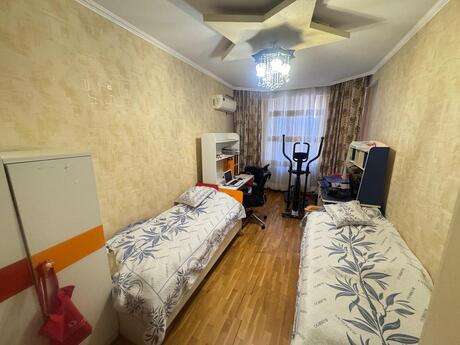 3-комн. новостройка - м. Шах Исмаил Хатаи - 125 м²