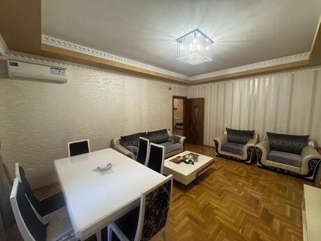 3-комн. новостройка - м. Шах Исмаил Хатаи - 125 м²