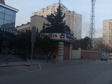 Obyekt - 8-ci mikrorayon q. - 100 m²
