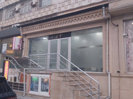 Obyekt - 8-ci mikrorayon q. - 100 m²