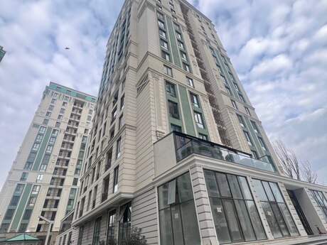 4 otaqlı yeni tikili - Gənclik m. - 219 m²