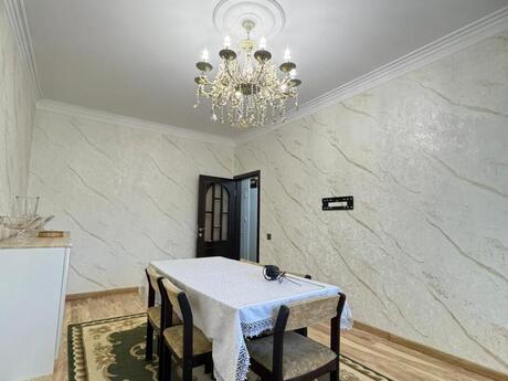 4 otaqlı köhnə tikili - Qara Qarayev m. - 100 m²