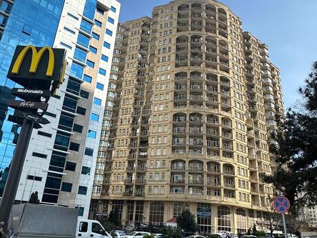 Объявление №6048311 - Баку, м. 8 ноября, 3-комн., 119 м², 3/18 этаж