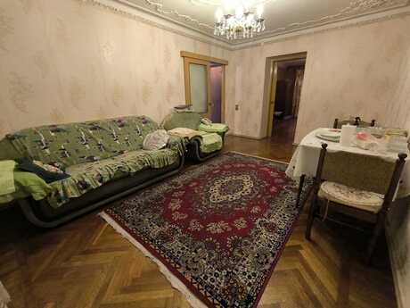 3-комн. вторичка - м. Шах Исмаил Хатаи - 75 м²