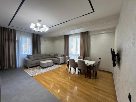 Elan №6048403 - Bakı, Şah İsmayıl Xətai m., 3 otaqlı, 100 m², 11/20 mərtəbə