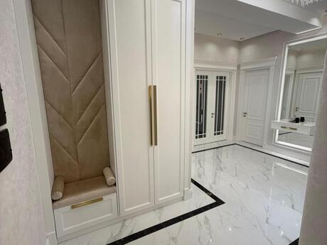 4 otaqlı yeni tikili - Ağ şəhər q. - 185 m²