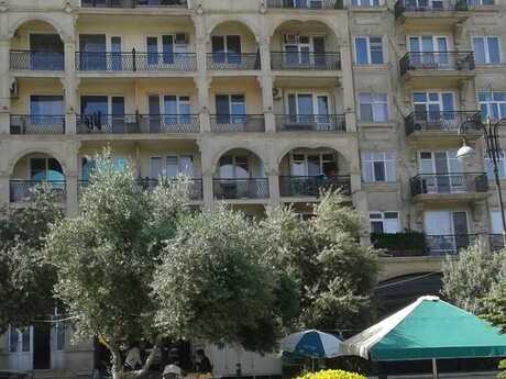 1 otaqlı köhnə tikili - Nizami m. - 30 m²