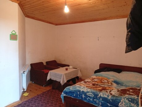 1 otaqlı həyət evi/bağ evi - Balaxanı q. - 30 m²