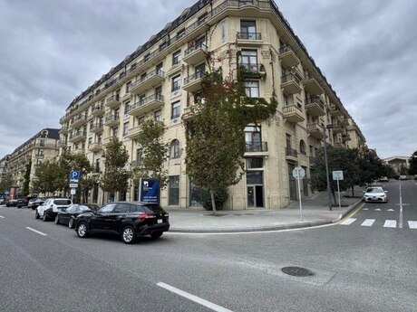 Объявление №6048585 - Баку, пос. Аг шехер, 3-комн., 85 м², 7/7 этаж