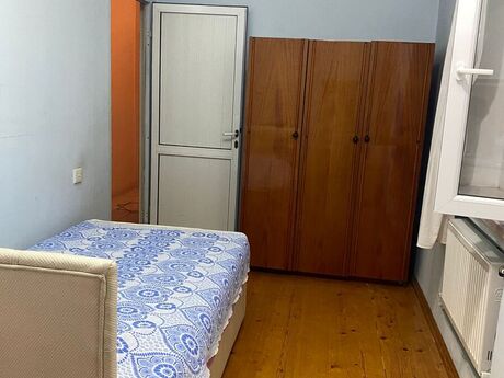 2 otaqlı həyət evi/bağ evi - Sabunçu q. - 20 m²