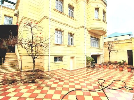 6-комн. дом/дача - м. Насими - 600 м²