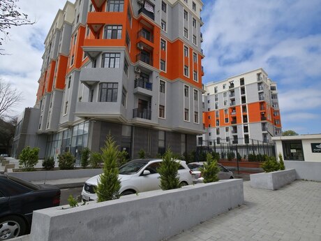 Obyekt - Bakıxanov q. - 300 m²