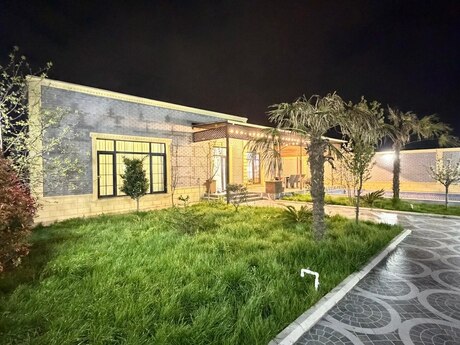 5 otaqlı həyət evi/bağ evi - Mərdəkan q. - 180 m²
