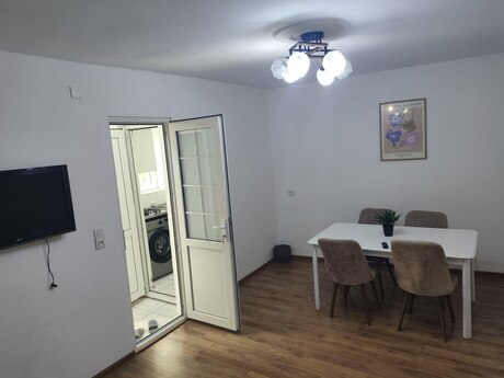 2 otaqlı həyət evi/bağ evi - Xutor q. - 50 m²