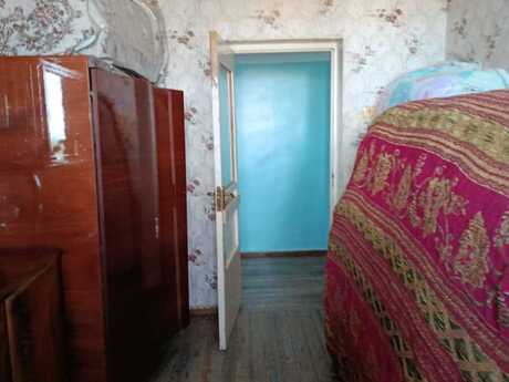 5 otaqlı köhnə tikili - Mərdəkan q. - 93 m²