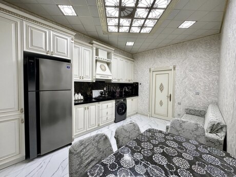 2 otaqlı yeni tikili - Neftçilər m. - 96 m²