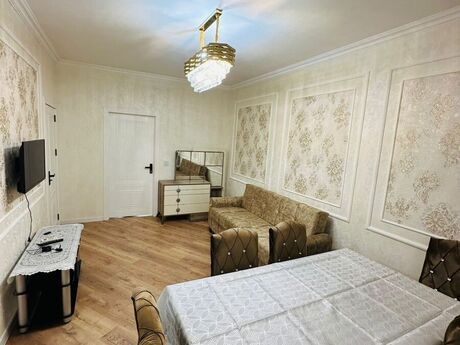 2 otaqlı köhnə tikili - Memar Əcəmi m. - 60 m²
