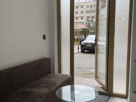 2 otaqlı ofis - 28 May m. - 12 m²