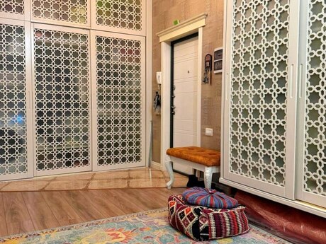 4 otaqlı mənzil, 161 m², İnşaatçılar: 385 000 ₼ 5