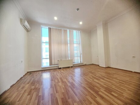 1-комн. офис - Наримановский  р. - 20 м²