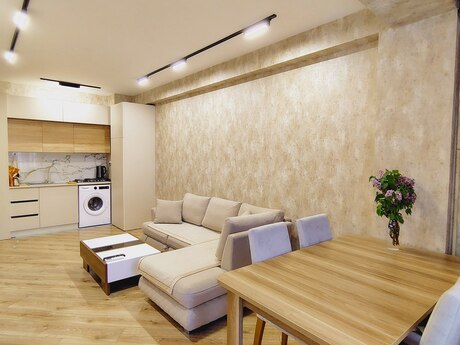2-комн. новостройка - м. Иншаатчылар - 47 м²