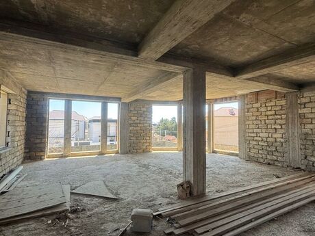 6-комн. дом/дача - пос. Бадамдар - 495 м²