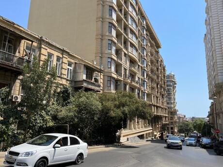 Obyekt - İçəri Şəhər m. - 578 m²