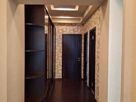 Elan №6049118 - Bakı, İnşaatçılar m., 4 otaqlı, 160 m², 3/16 mərtəbə