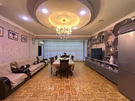 4 otaqlı yeni tikili - Şah İsmayıl Xətai m. - 143 m²