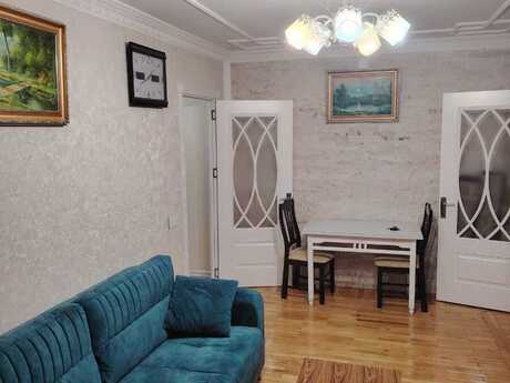 2 otaqlı köhnə tikili - Neftçilər m. - 60 m²