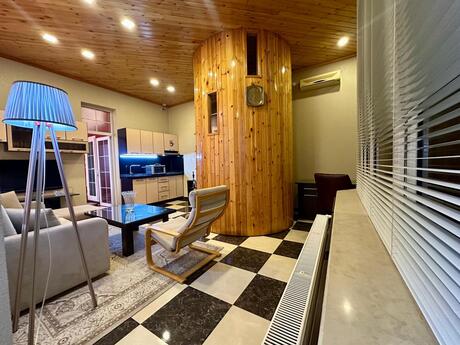 Объявление №6049257 - Баку, м. Кара Караев, 7-комн., 300 м²