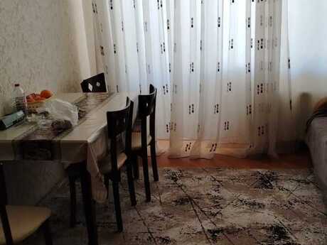 1 otaqlı yeni tikili - Bakıxanov q. - 65 m²